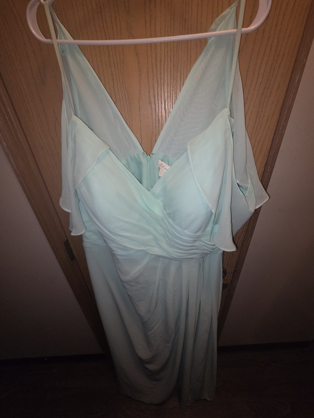 AW Bridal Chiffon Mint Green V-Neck Women's Dress (Bridesmaids Dress) Like New